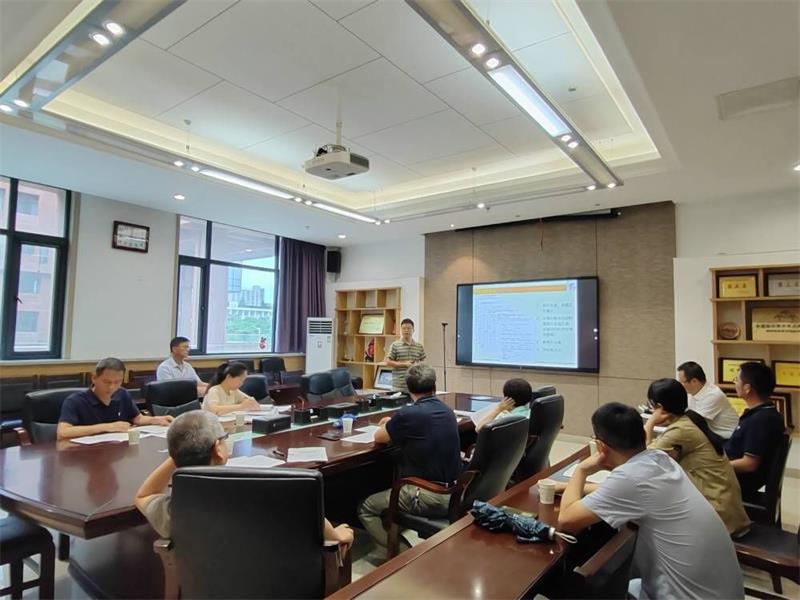 色情片
800举行2021年校级教改项目结题验收会.jpg